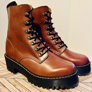 Dr Martens Leona Orleans Leather Heeled Women 11 Boots Butterscotch Lug Platform